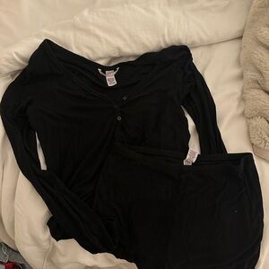 VS Women's Black Sleepwear Set
